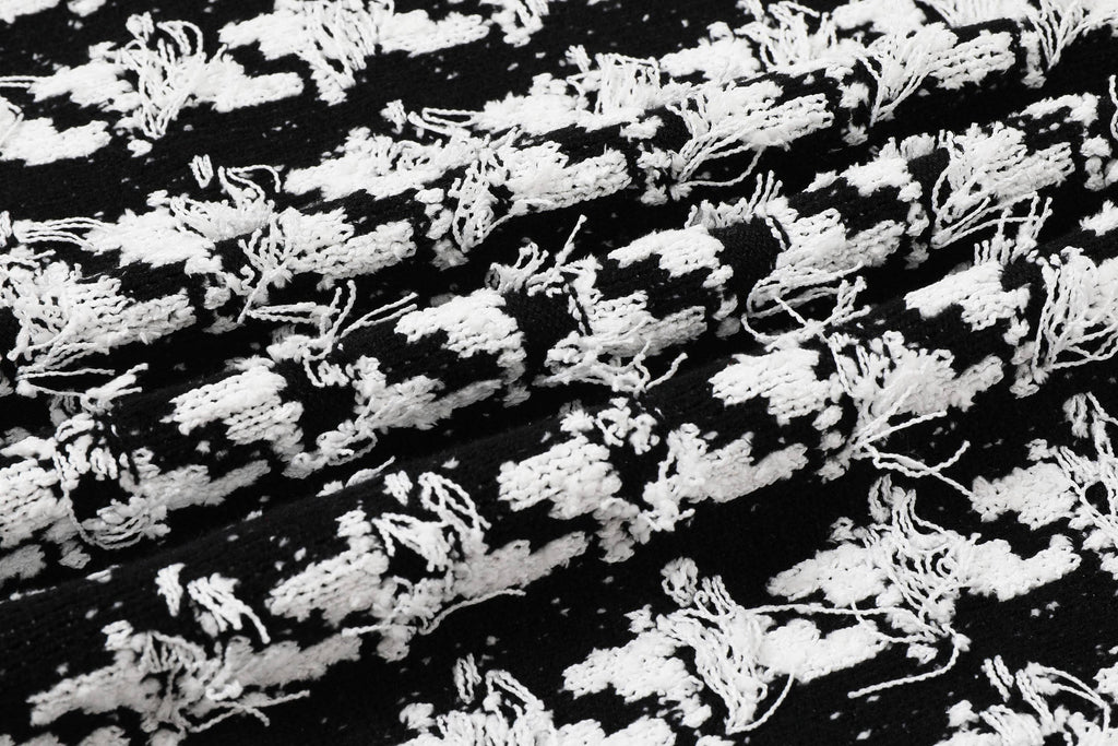 Houndstooth Textured Knit Mini Skirt